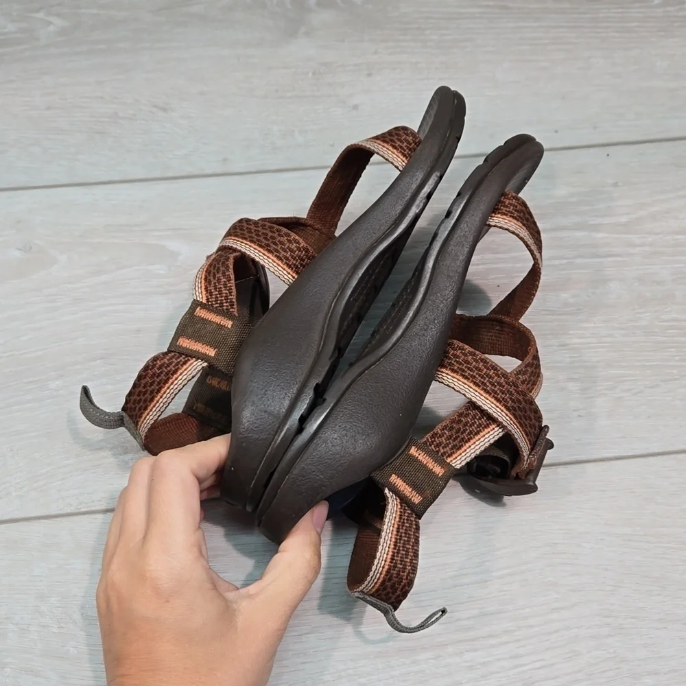 Chaco Kids Girls Athletic Outdoor Hiking Sandals shoes sz 1